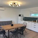 Apartment Nemespecsely Udvarhaz *