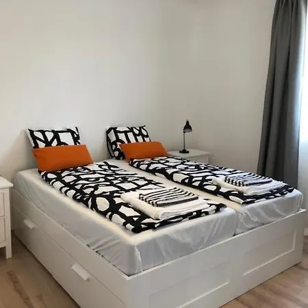 Nemespécsely Udvarház Apartamento