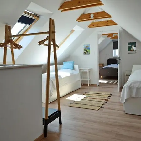 Nemespecsely Udvarhaz Apartment