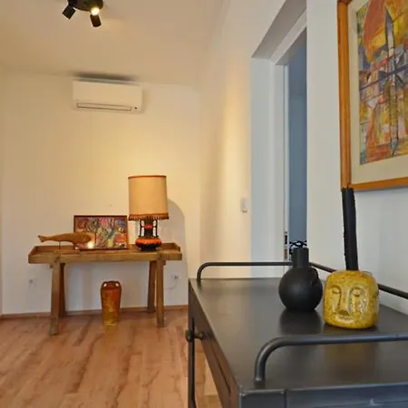 Nemespecsely Udvarhaz Pécsely