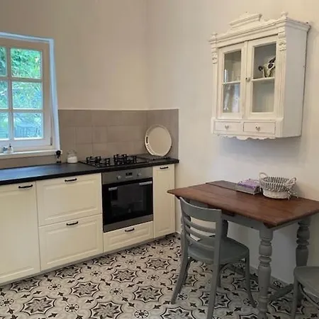 Apartment Nemespecsely Udvarhaz Pécsely